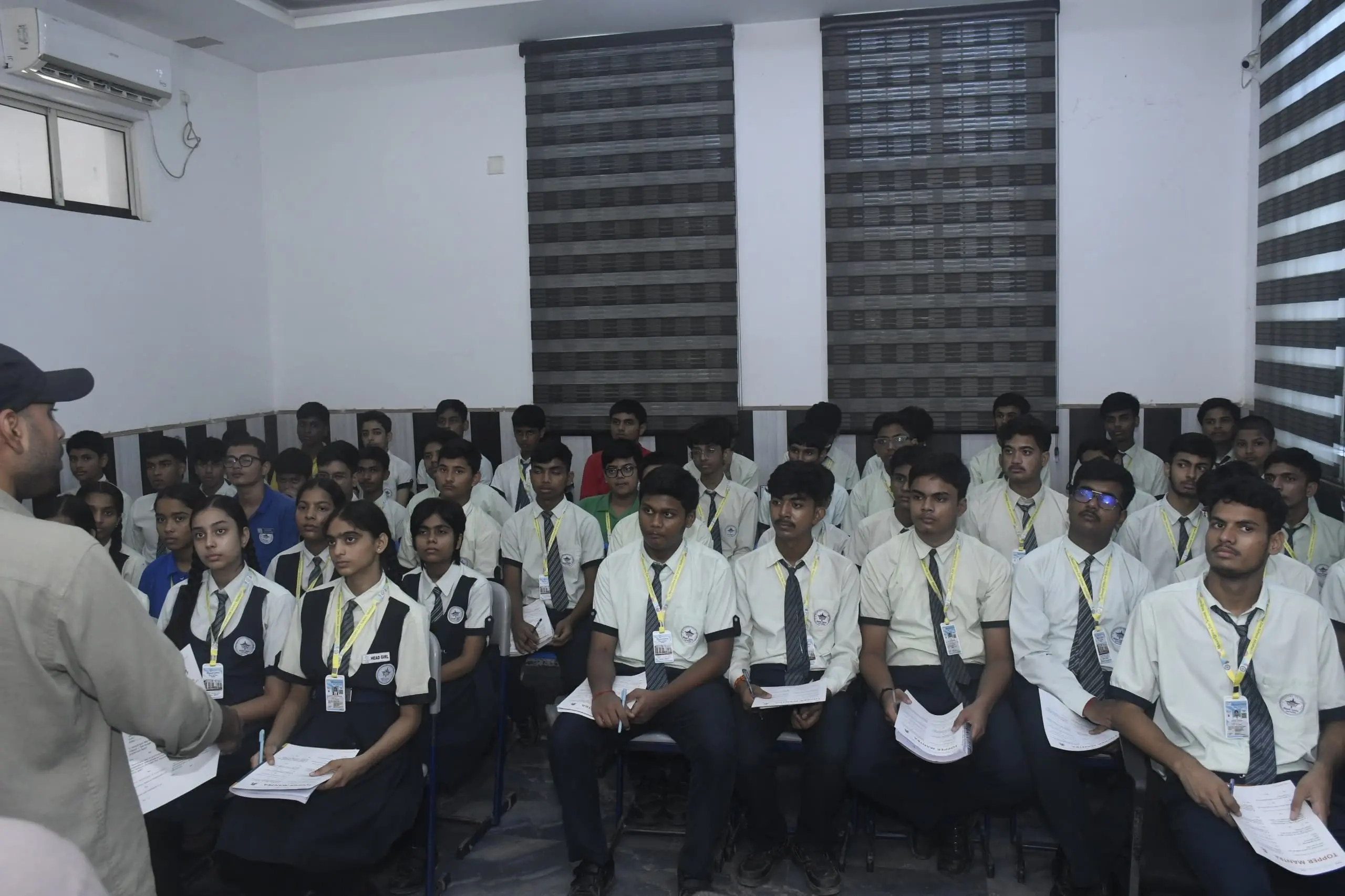 TopperMantra school visit 1